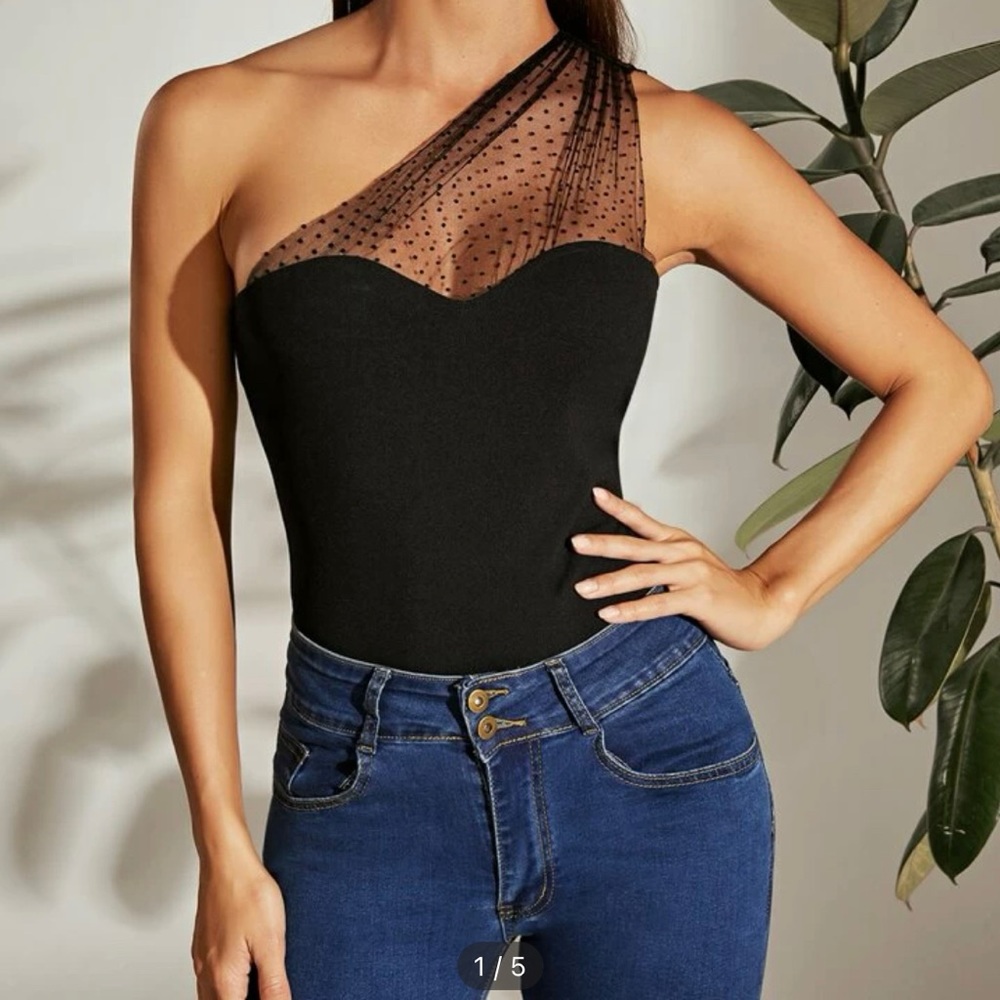 Sweetheart neck blouse